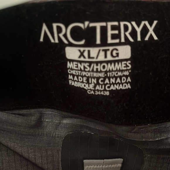 Arcteryx theta SVX Jacket crimson red orange size XL - Picture 3 of 14